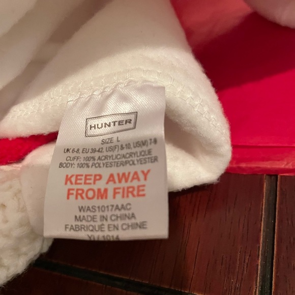 Hunter Shearling Shoe Inserts Size L and 3 Hunter Socks Red Black White Sz 9 10 - Picture 10 of 11